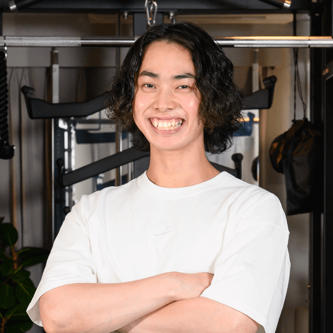 パーソナルトレーナー小室達也